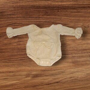 Grayson Collective Cream Muslin Bow Bodysuit 0-3M Boutique Baby Girl
